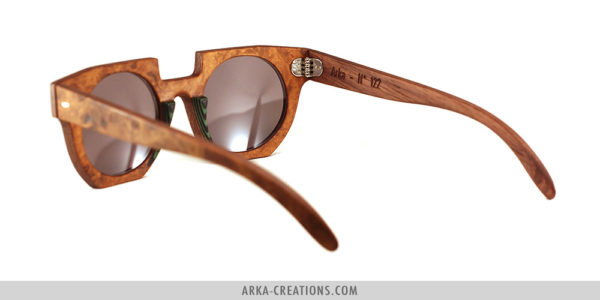 Lunettes de soleil en bois loupe