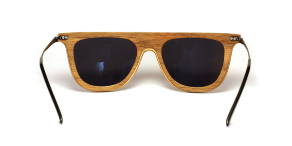 Lunettes de soleil en bois de Loupe