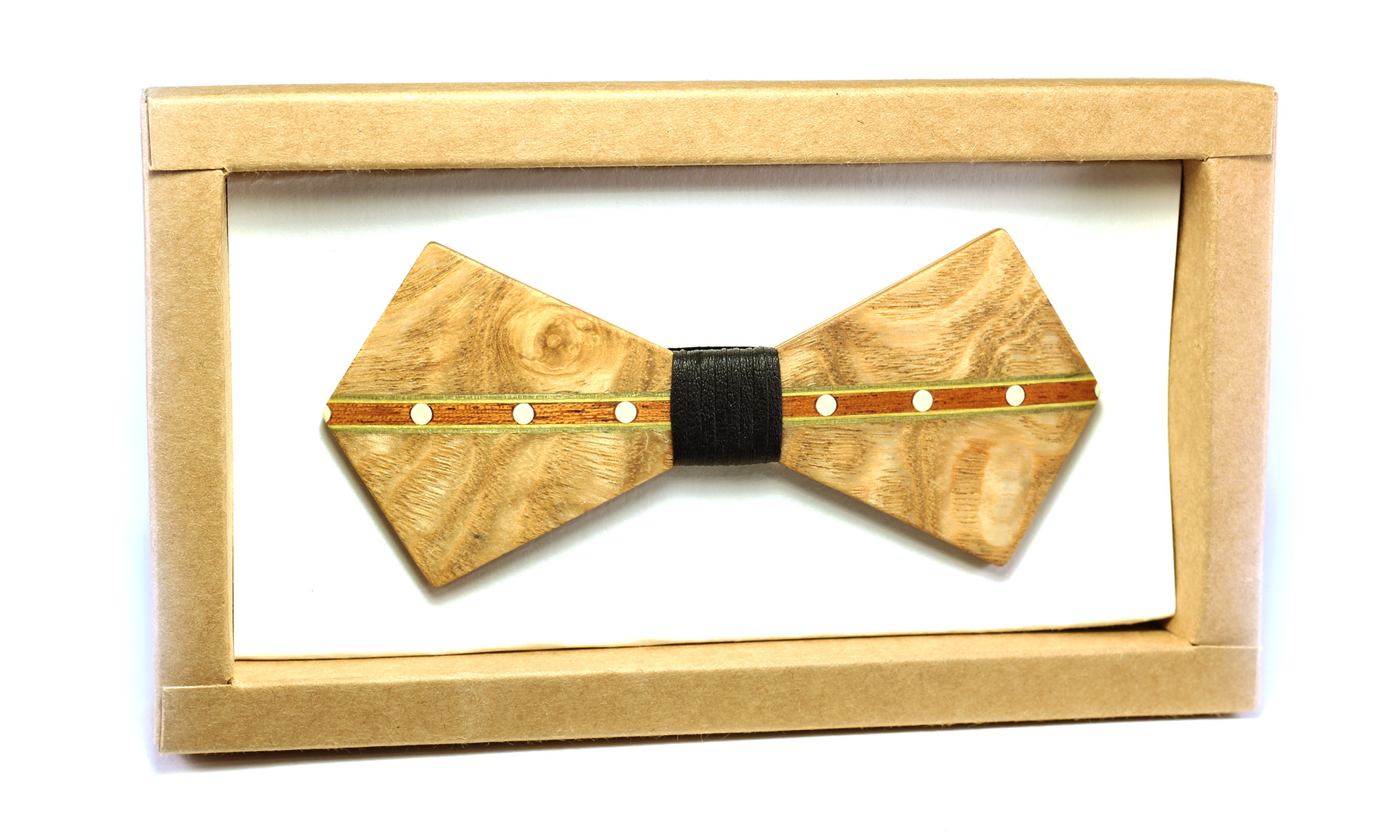 arka_creations_noeud_papillon_en_bois_np3_jack_boite_tamo_marqueterie_point_clair Nœud Papillon En Bois