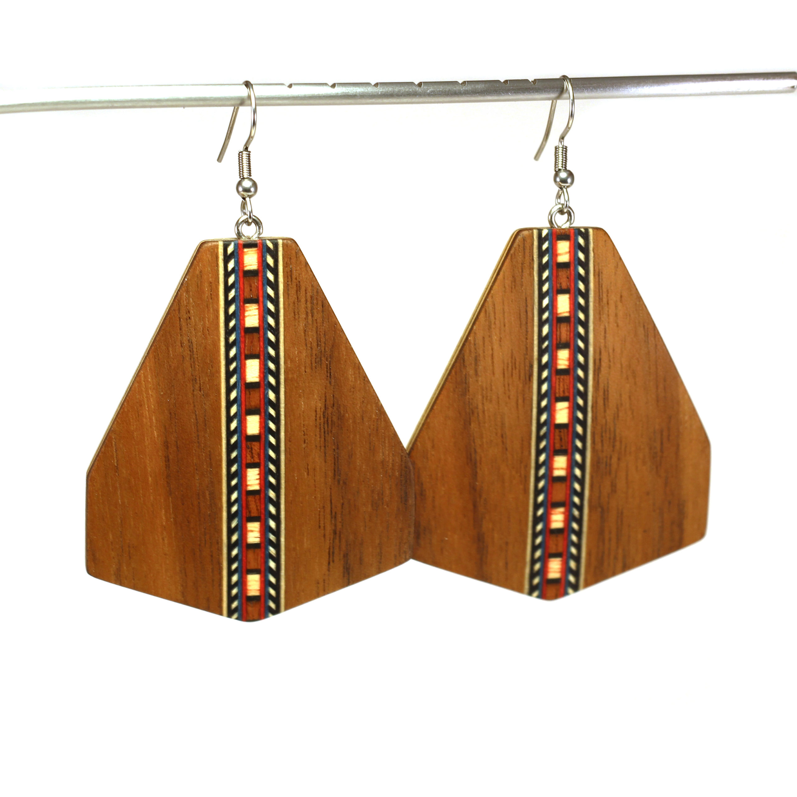 arka_creations_bijoux_en_bois_boucles_doreilles_np5_noyer_marqueterie_1 Boucles d'Oreilles en Noyer et Marqueterie