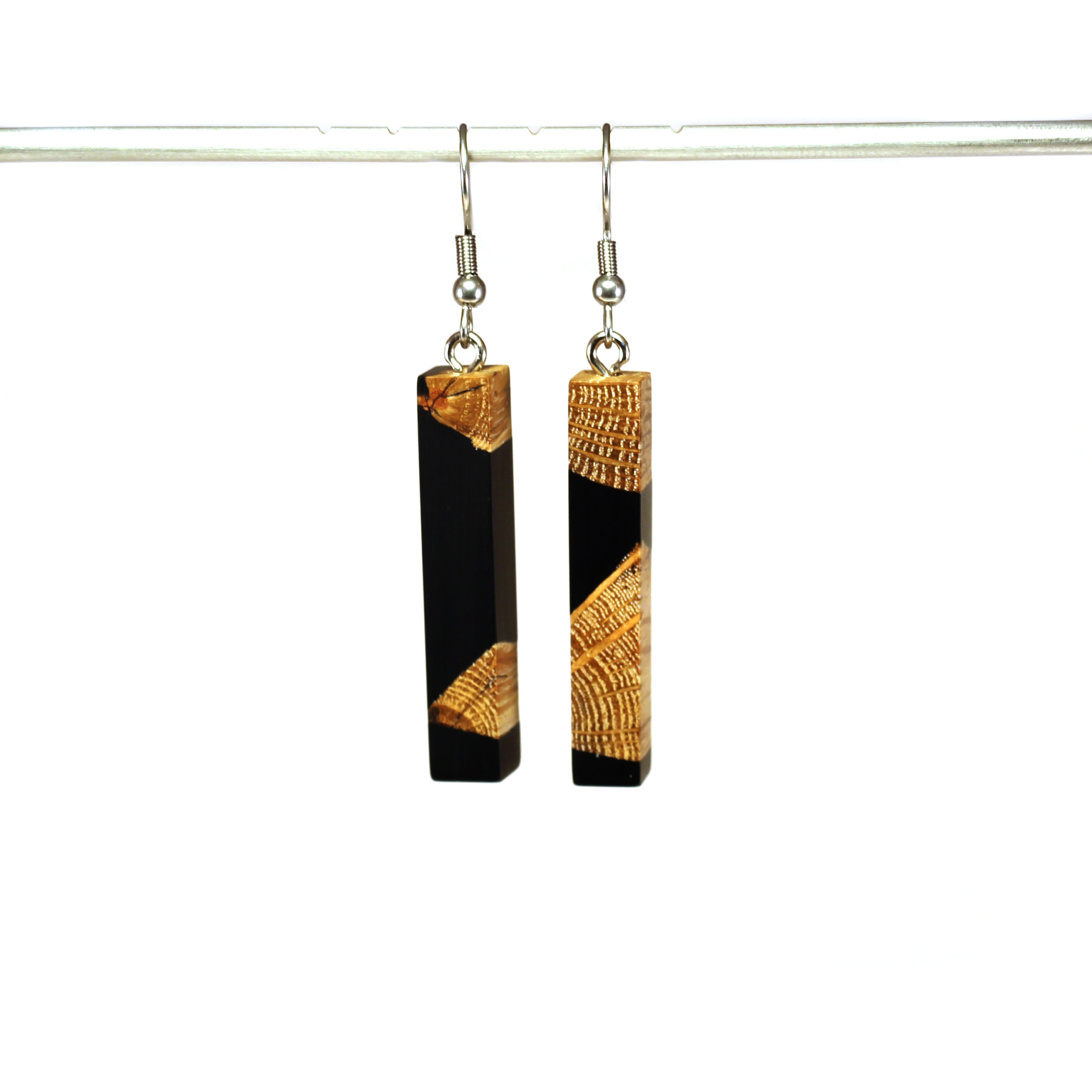 arka_creations_bijoux_en_bois_boucles_doreilles_resine_argent_noirbois_1 Boucles d'Oreilles Bois et Résine