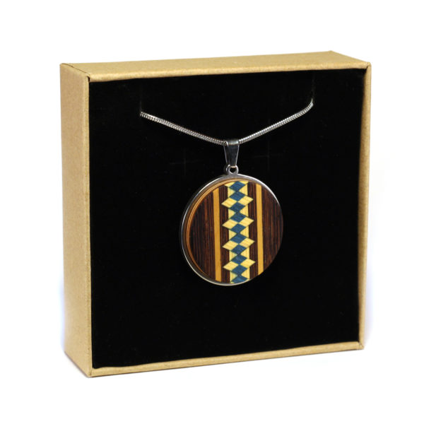 Collier en Bois
