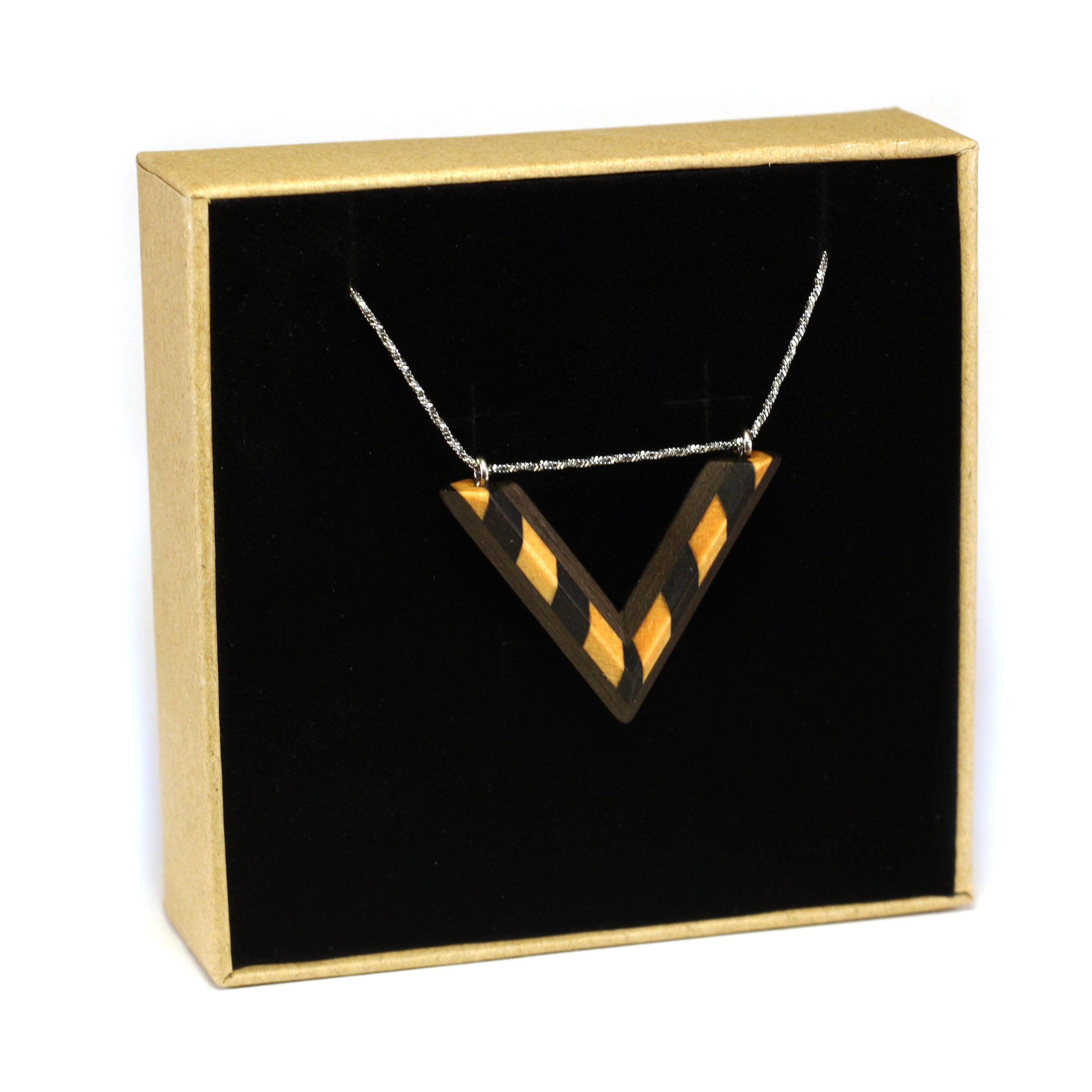 Collier Pendentif En Bois