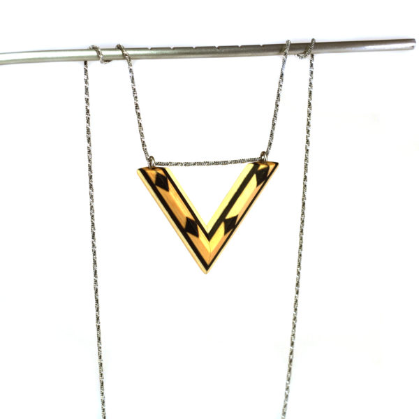 Collier Pendentif Noir & Blanc