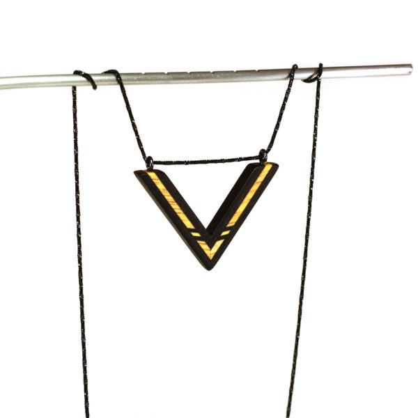 Collier en Bois Noir & Blanc