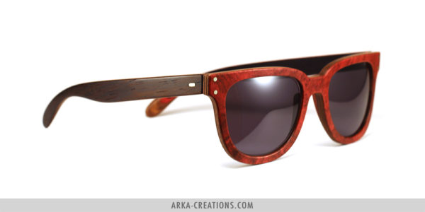 Lunettes en bois rouge pièce unique