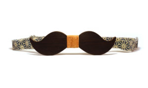 Nœud Papillon en Bois Moustache