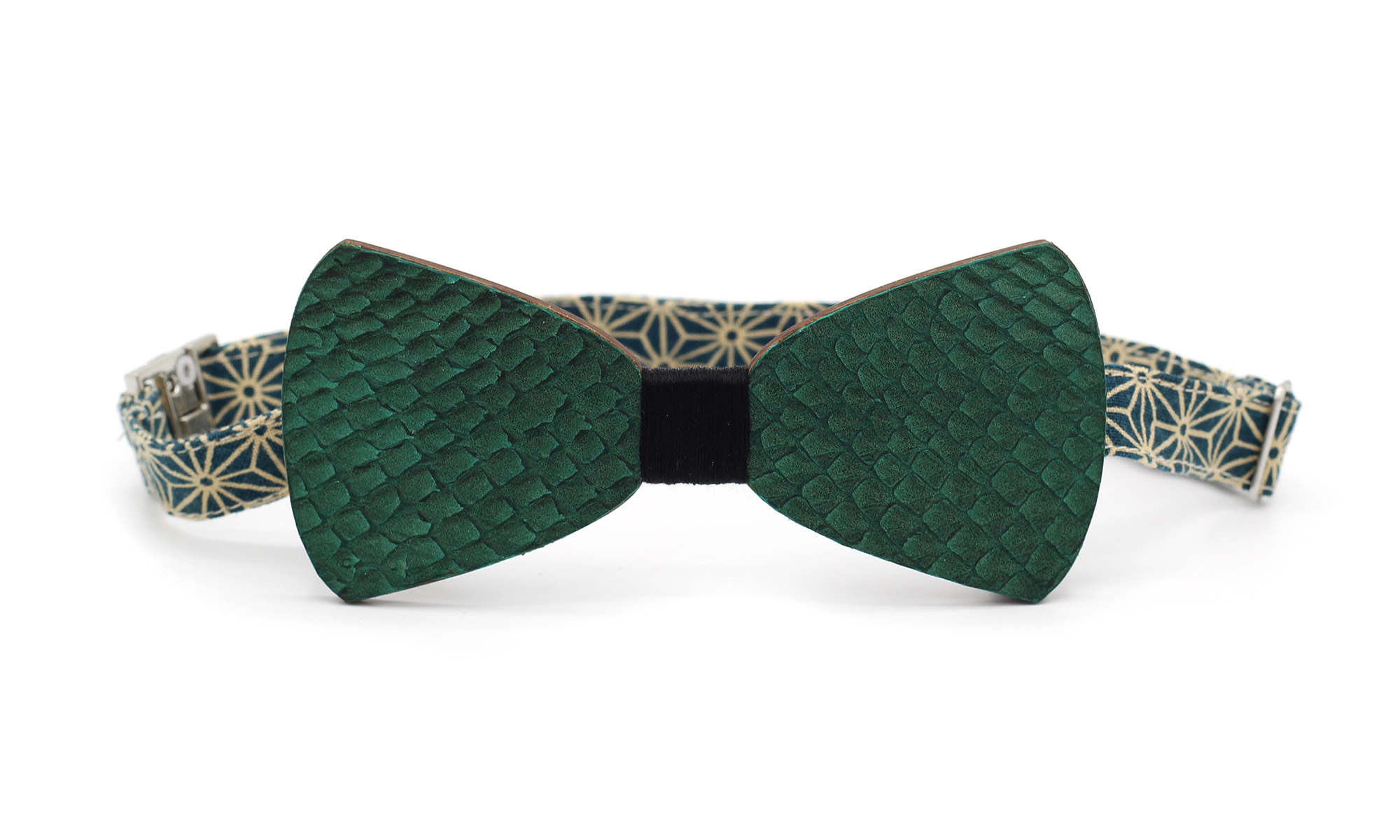 Nœud Papillon en Cuir Vert, Piece unique fait main à l'IslesurlaSorgue