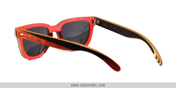 Lunettes de soleil rouge & noir